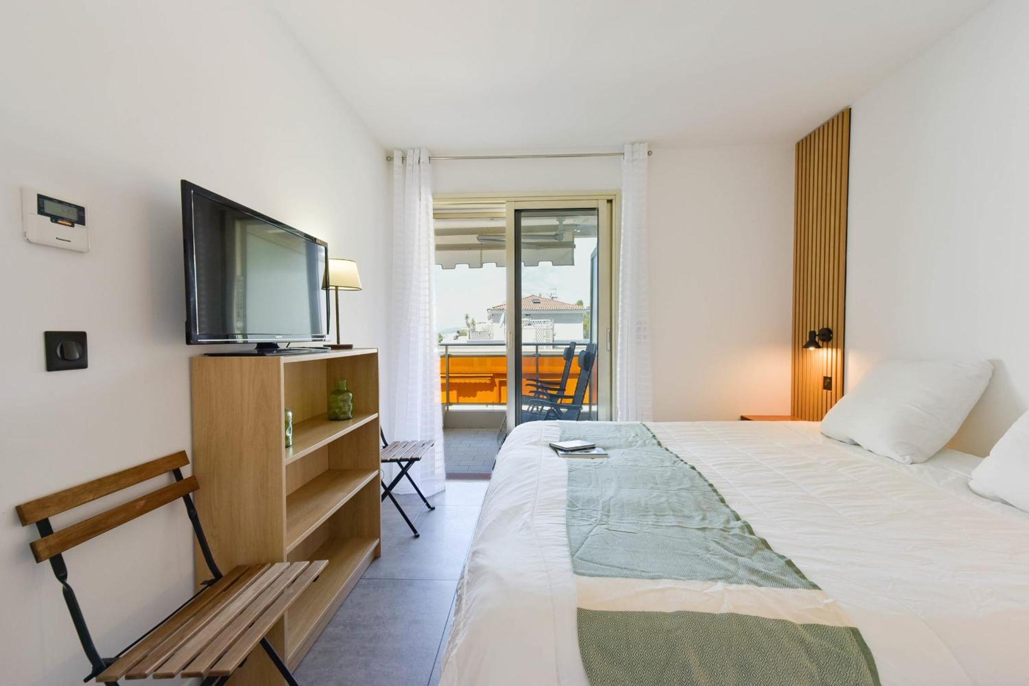 Renovated 1br Terrace Walk To Appartement
